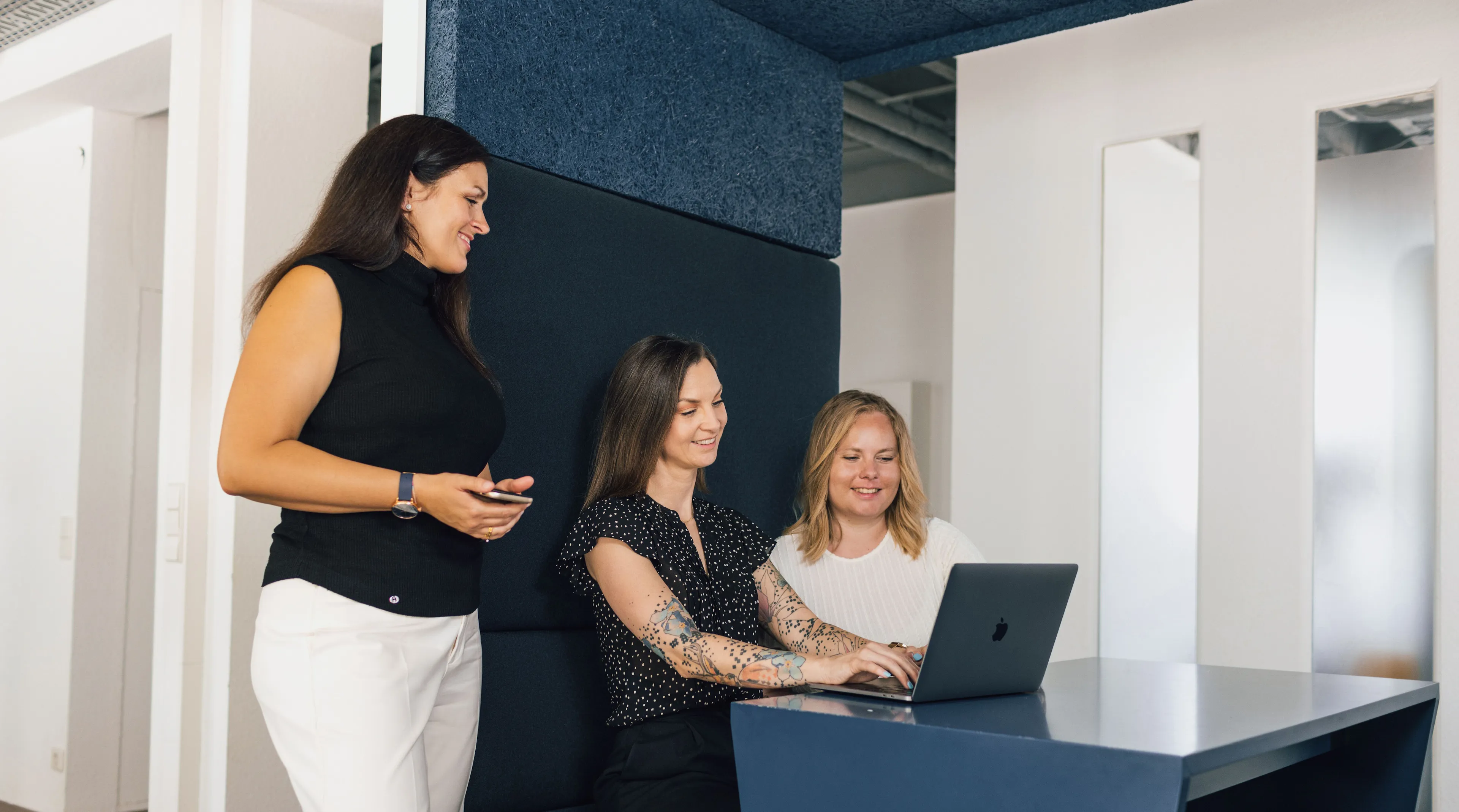 boerse-stuttgart-digital-team-4000pxjp 2.jpg